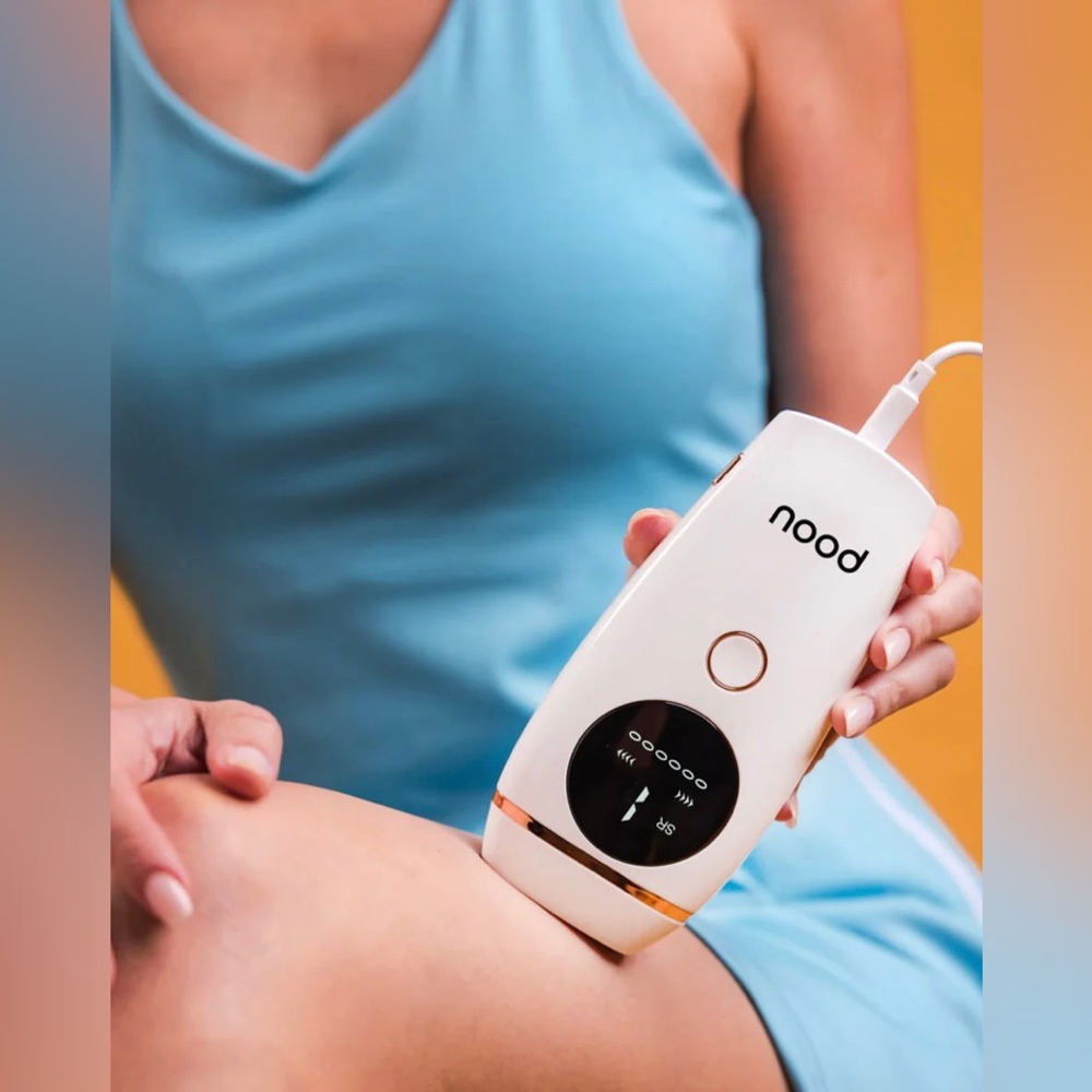 The Flasher 2.0 by Nood. FDA cleared permanent hair removal solution.
